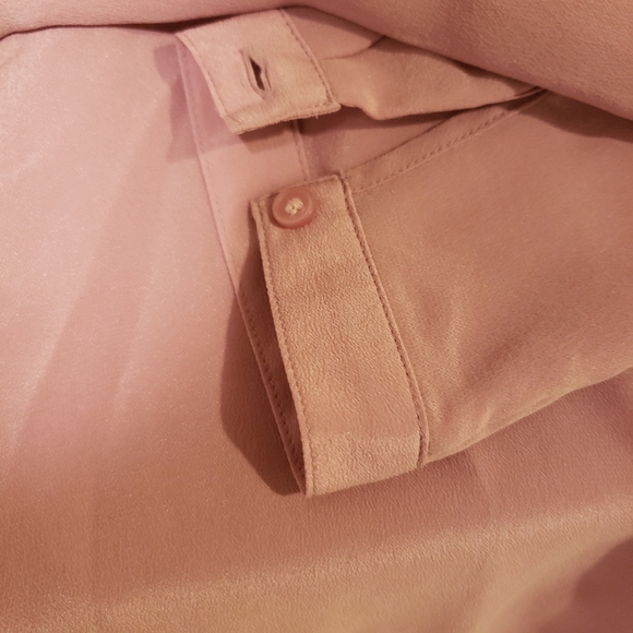 Two Uniqlo silk shirts - Picture 6 of 8